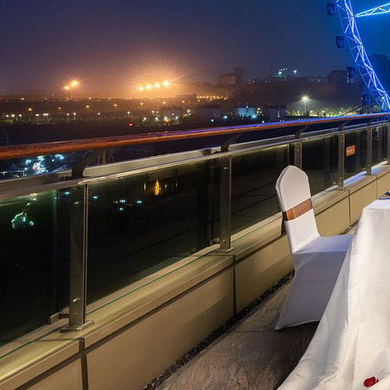 現代家居書房桌椅設計:打造舒適與創作氛圍的學習空間